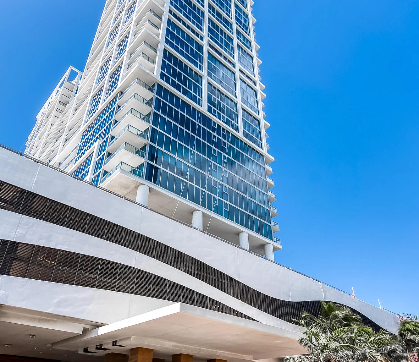 1 bed, 1.0 bath, 820 sqft, $5,500 — Photo 1