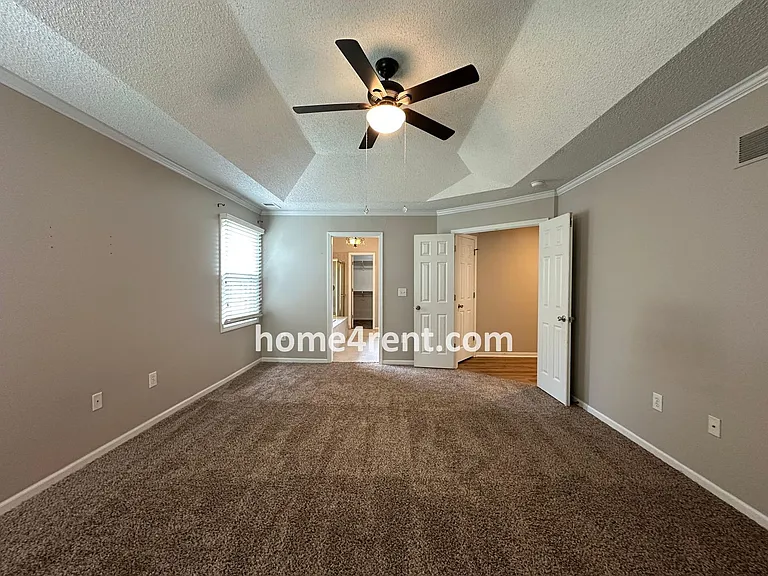 14068 W 147th Pl — Photo 24