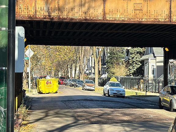 5th image of 1754 N Keeler Ave