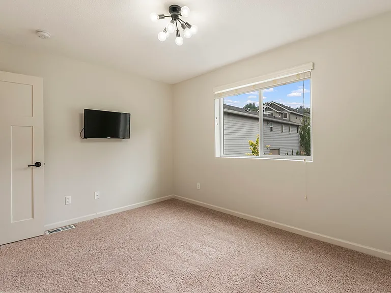 9433 SW Chopin Ln — Photo 25