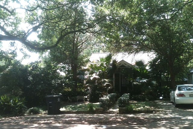 2nd image of 648 Saint Tammany St