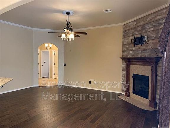 5th image of 12327 N 108th East Ave