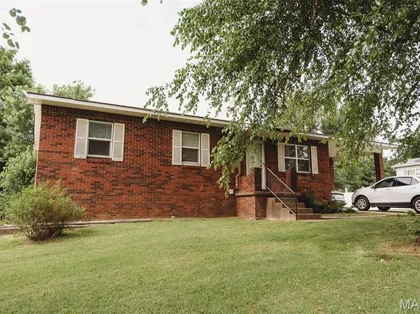 2815 W Lakeview Dr, Poplar Bluff, MO 63901
