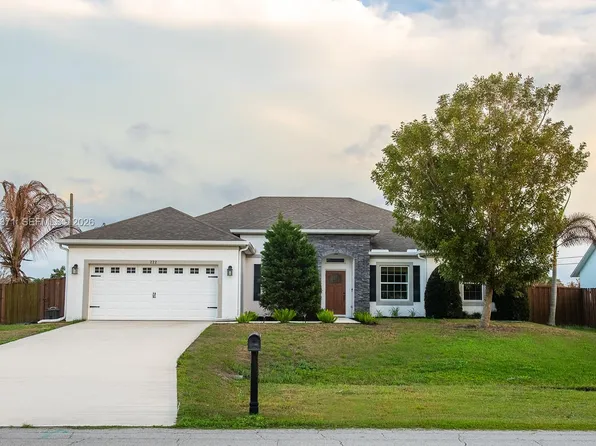 222 SW Kestor Dr, Port Saint Lucie, FL 34953