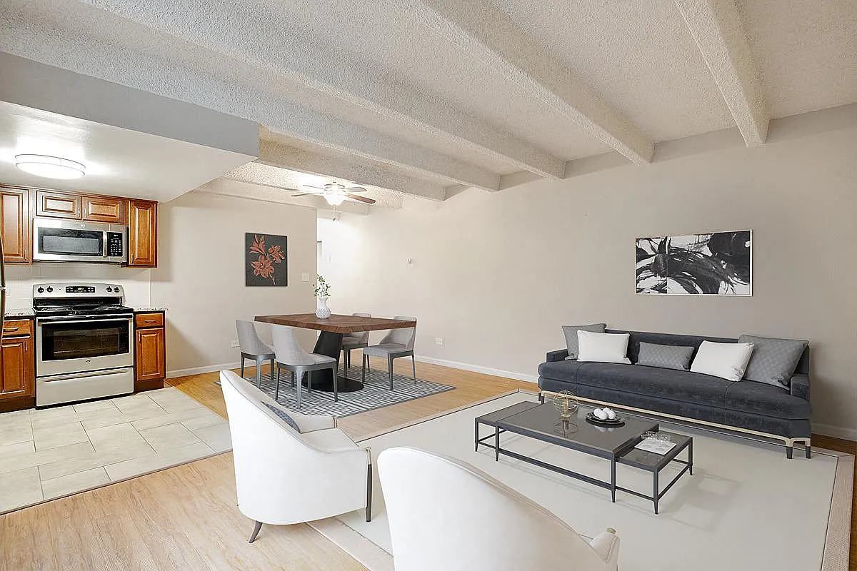 The Delano — Photo 4
