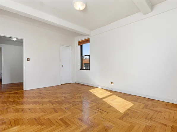 62 Park Terrace West image 9 of 18