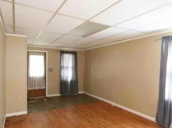 604 Edmond St, Alton, IL 62002