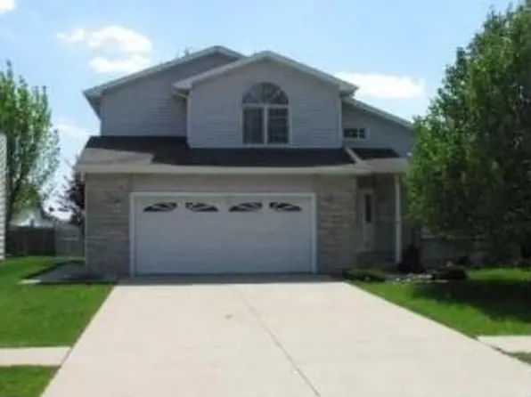 1240 Madison Ct, Bradley, IL 60915