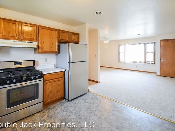5th image of 728 Double Jack St APT G