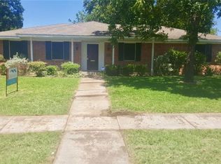 919 Birchwood Dr, Lancaster, TX 75146