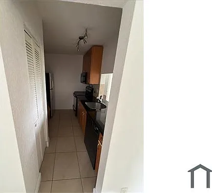 1444 Windsor Ct #3 — Photo 6