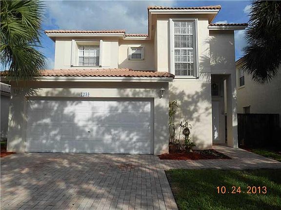 5th image of 1239 NW 170th Ave