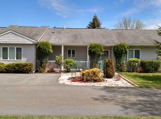 4 Villa Vista Dr, Callicoon, NY 12723