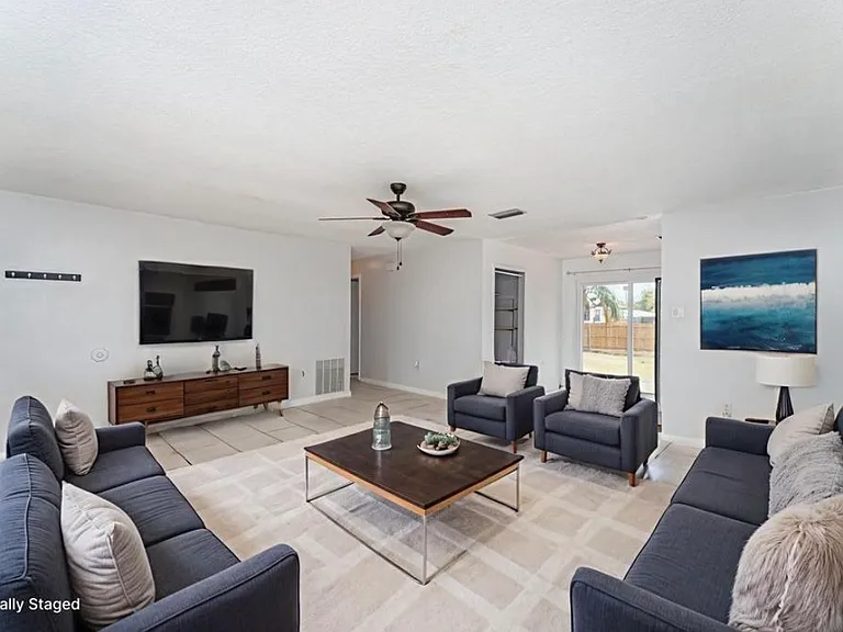222 Aldo Dr — Photo 7