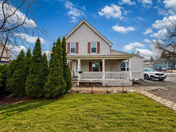 404 Hanover St #402, Manchester, NH 03104