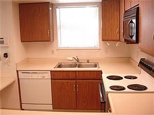 4th image of 3823 S Maryland Pkwy Unit W2