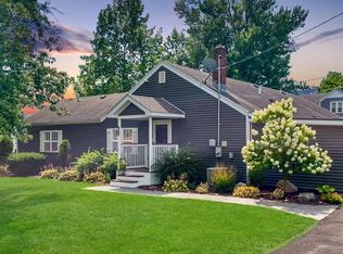 1013 Kankakee St, Lowell, IN 46356