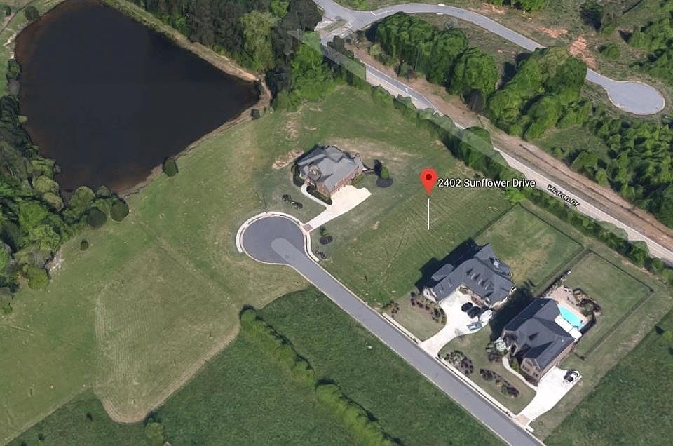 1st image of 2402 Sunflower Dr Lot 8