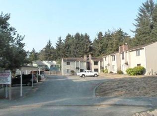 3040 Lk Wood Blvd, Arcata, CA 95521