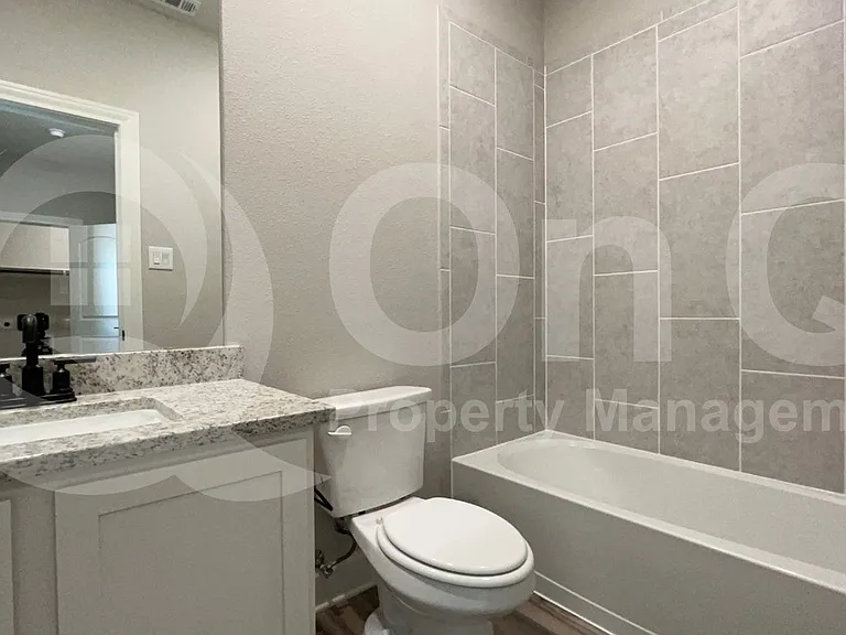 1913 McKee Ct — Photo 15