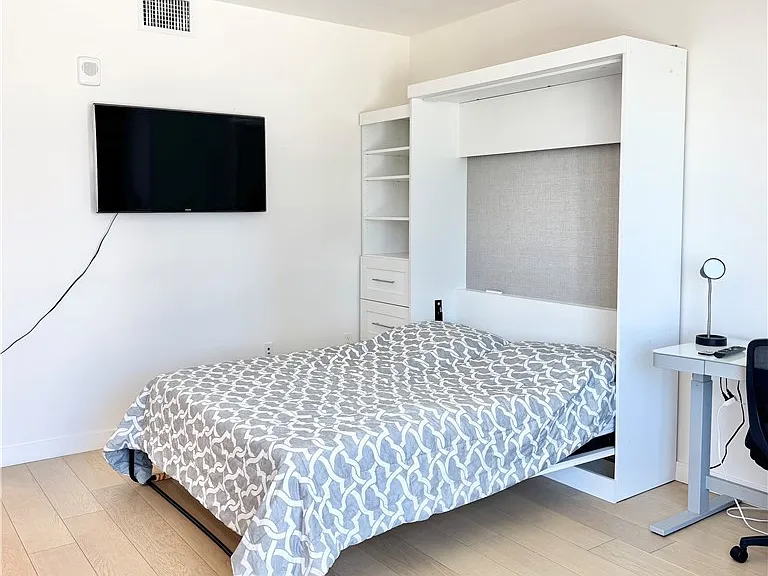 400 S Broadway Ave #2109 — Photo 6