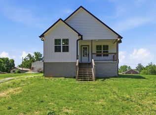 530 S Oak St, Hohenwald, TN 38462