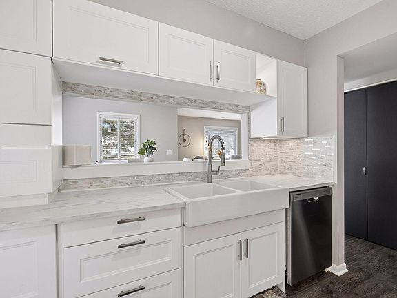 5th image of 2543 Wimbledon Pl