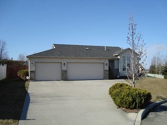 1st image of 1113 N Drury Ct