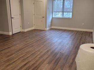 67 Minto St #201, Pt Colborne, ON L3K3M9