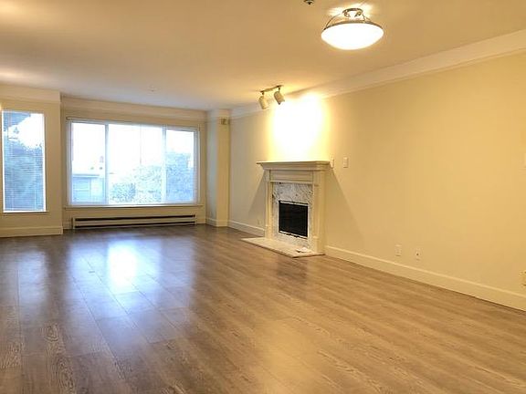 3rd image of 2240 Union St APT 202