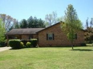 210 Moon Ln, Spring City, TN 37381