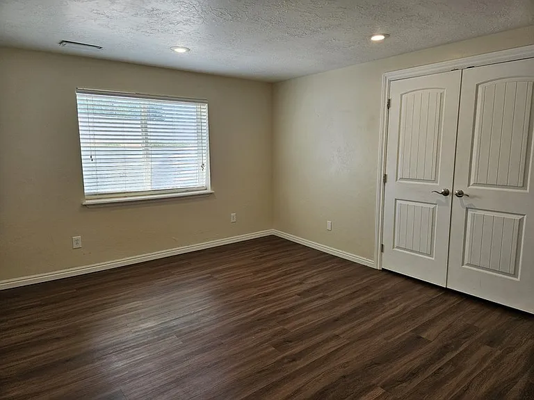 4211 N Lodge Pole Dr — Photo 12