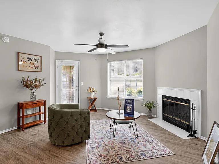 Landmark at Wynton Pointe Apartment Homes — Photo 28