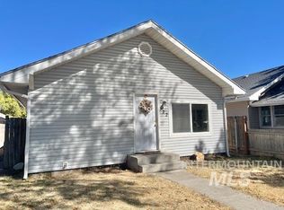 322 3rd Ave N, Twin Falls, ID 83301