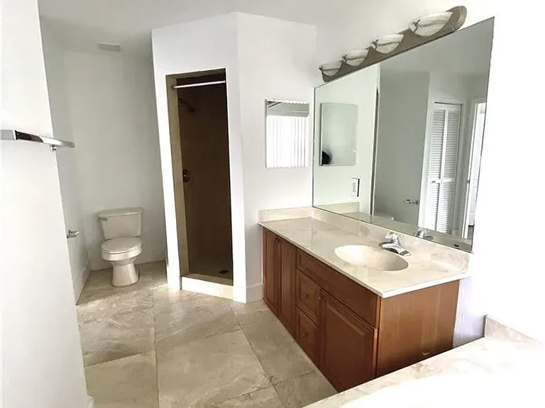 11135 NW 46th Dr — Photo 9
