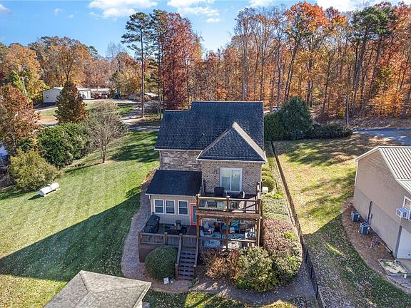 4th image of 676 High Rock Shores Dr