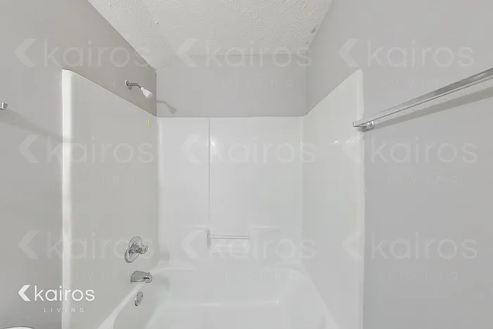 150 Deer Pkwy — Photo 8