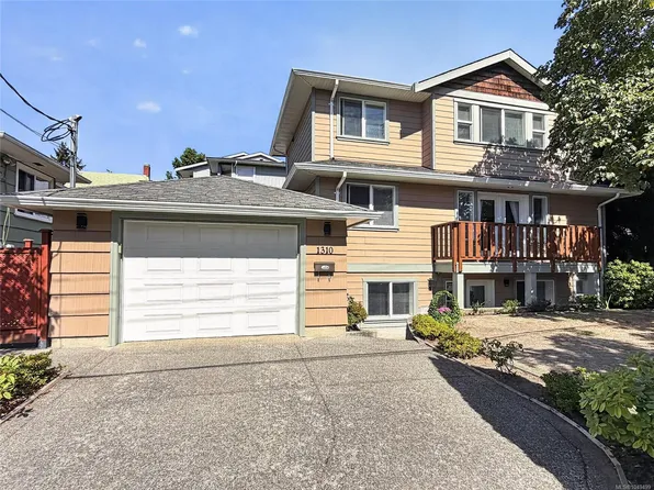 1310 Basil Ave, Victoria, BC V8T 2G3