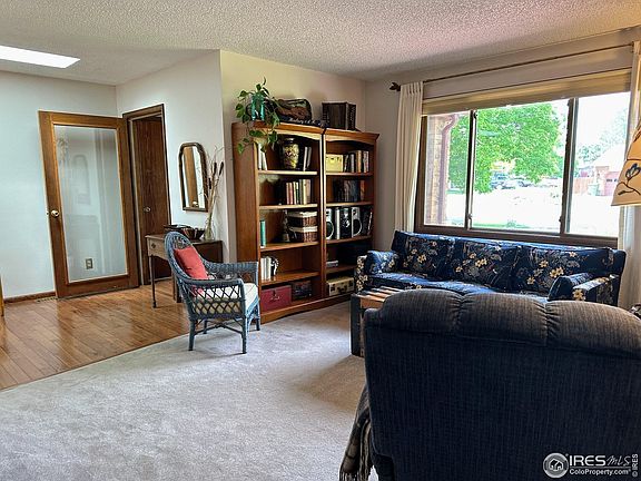 3rd image of 3028 Minnesota Pl