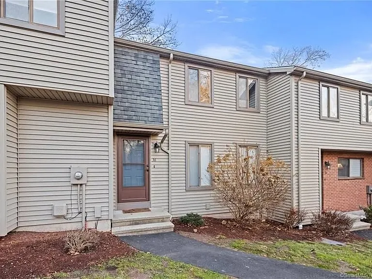 36 Hitching Post Ln — Photo 11