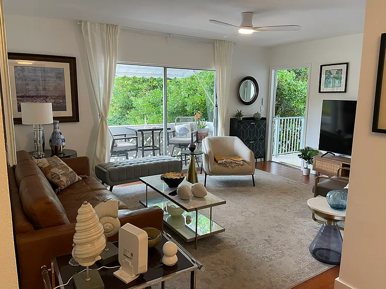 1021 Michigan Ave #7 — Photo 4