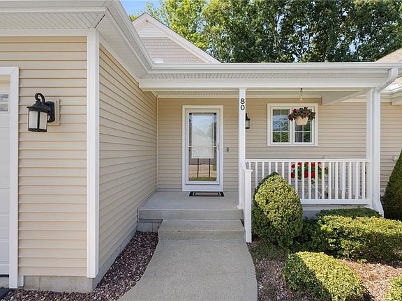 4th image of 80 Meghan Ln
