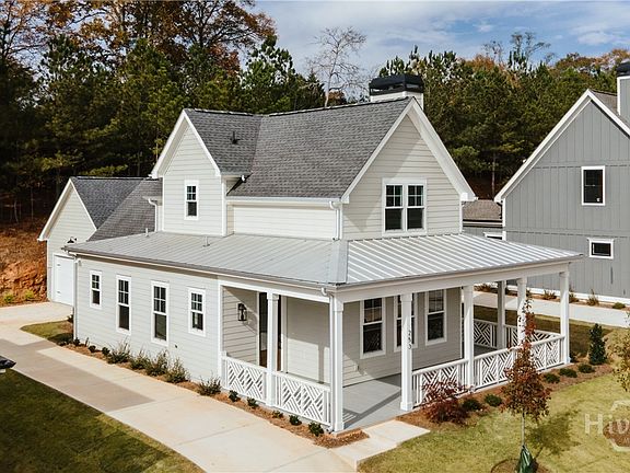 3rd image of 237 Highpointe Lane