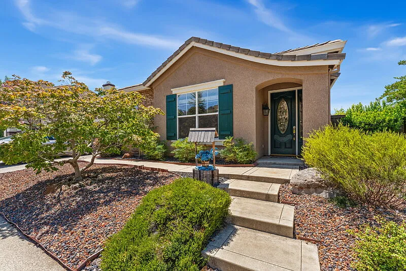 1 bed, 1.0 bath, 1500 sqft, $1,000 — Photo 2