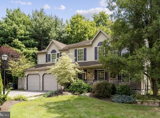 10 Brassie Cir, Reading, PA 19607