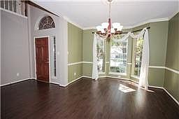 5th image of 30542 Glenboro Dr