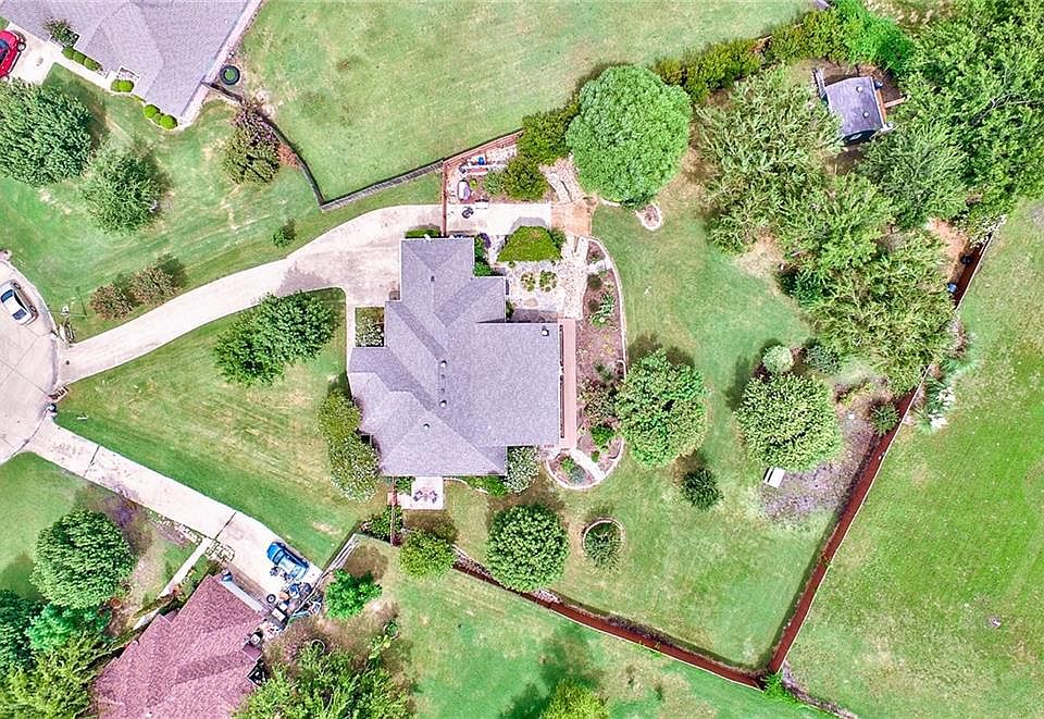 1st image of 1913 Sterling Ct