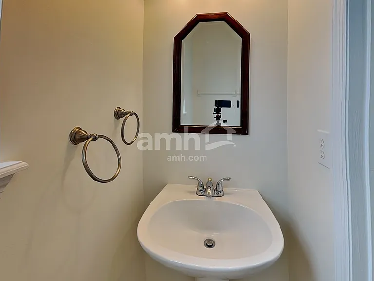240 Sweetbrier Branch Ln — Photo 8