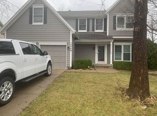 15448 S Wyandotte Dr, Olathe, KS 66062