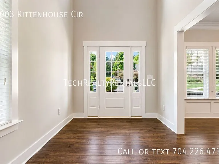 8003 Rittenhouse Cir — Photo 3
